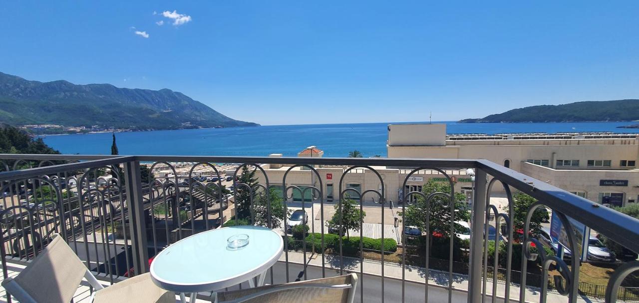 Hotel Svarog Bečići Extérieur photo